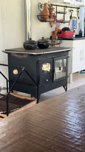Fogão e Forno à Lenha Aço e Ferro Fundido com Termostato, Controle de Temperatura