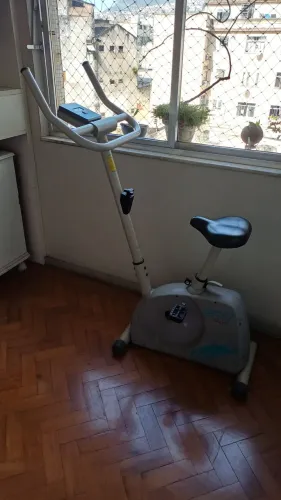 Bicicleta ergometrica caloi 