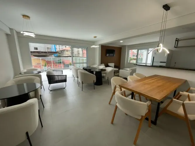Apartamento novo na Praia do Tenório, 2 suites mais lavabo, a poucos metros da praia - Uba