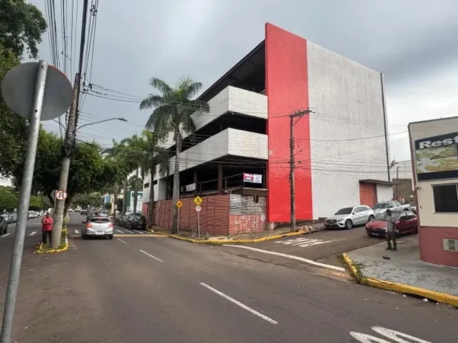 Prédio Comercial 2.900 m² em Construção - Av. Washington Luís - Presidente Prudente
