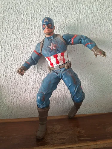 Boneco Capitão América