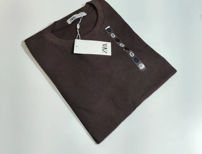 Camisas da Zara texturizada