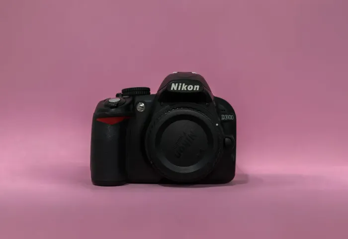 Câmera Fotográfica Nikon D3100 + lente 18-55mm VR