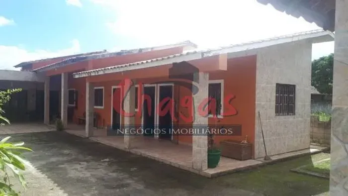 VENDE-SE | CASA EM CONDOMÍNIO FECHADO | PEGORELLI.