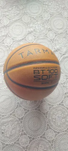 Bola de basquete Tarmak BT100