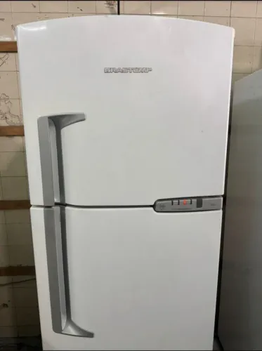 Geladeira frost free 370 litros Brastemp