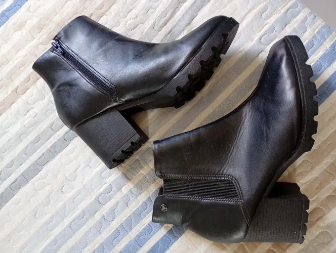 Bota cano curto
