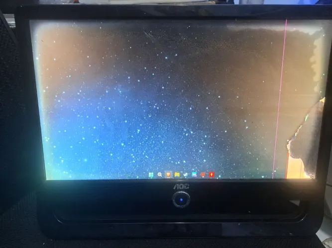 Monitor f19 com defeito tela