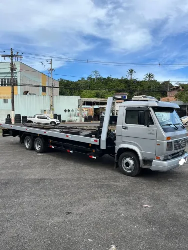 VW 8-120 Guincho truckinho