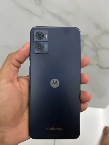 Celular MOTO-E 22 400$