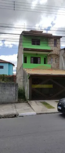 Lindo sobrado no Condomínio Real Park ? Bairro Serpa.