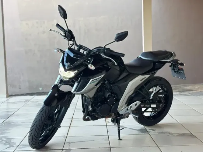 Yamaha Fazer 250 - 2020