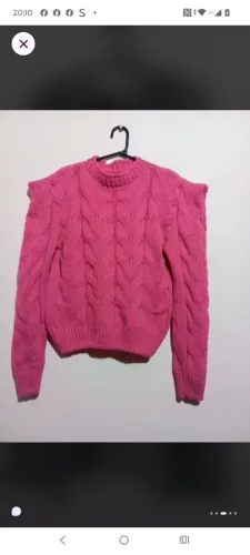 Roupas de brechó femeninas