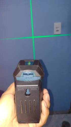 nível a laser Bosch ( novo lacrado)