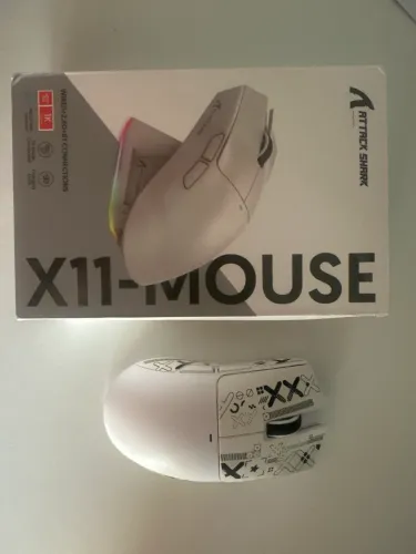 Mouse gamer Attack Shark X11