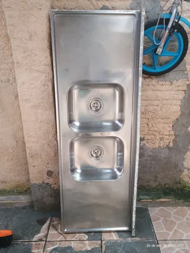 Pia de 2 cubas , sem balcão