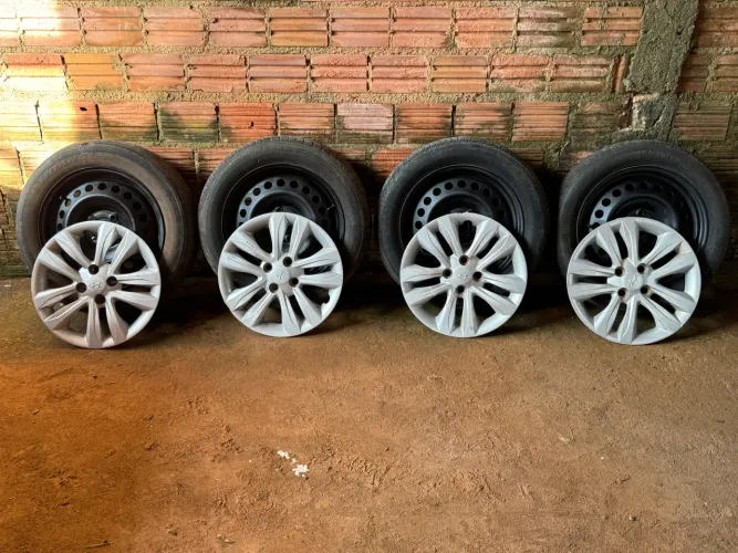 Rodas aro 15 Hyundai originais completa 