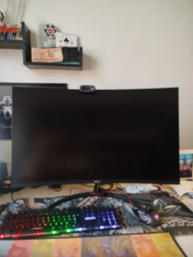 Vendo computador gamer completo! Com monitor gamer, teclado, 2 mouses + vários acessórios!