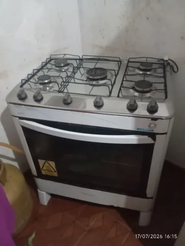 Vendo fogão
