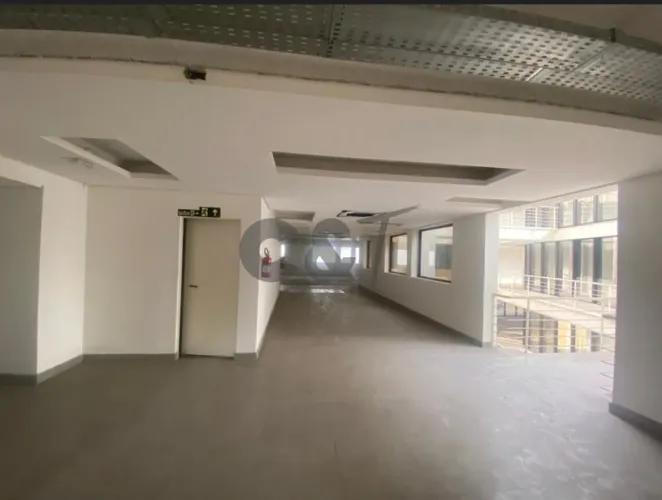Conjunto Comercial com 266m² para Alugar na Chácara Itaim - São Paulo/SP