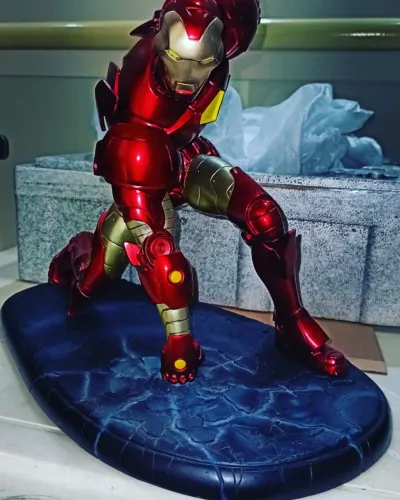 Iron Man comiquette Sideshow