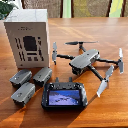 DJI MAVIC 2 PRO FLY MORE COMBO - CONTROLE C/ TELA - 6 BATTS - EXCELENTE ESTADO