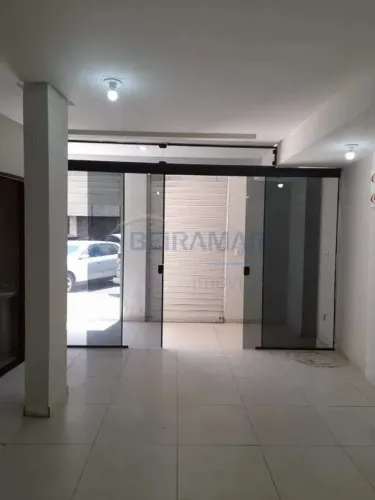 Sala Comercial, 2 Banheiros, Cozinha à Venda no Polo de Modas - Guará II