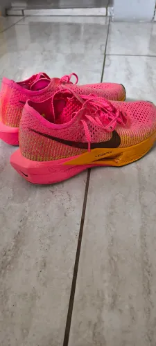 Tênis Nike ZoomX Vaporfly Next% 3 Masculino Rosa<br>Marca<br>(0