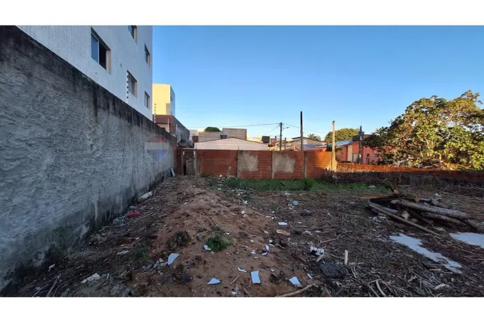 Terreno 375m² em Neópolis, Natal: Invista já!