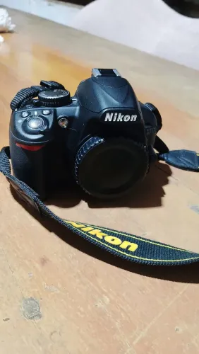 Camera Fotográfica Digital Nikon D3100, 18-55 VR Kit 