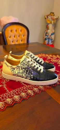 Tênis Christian Louboutin Louis Junior