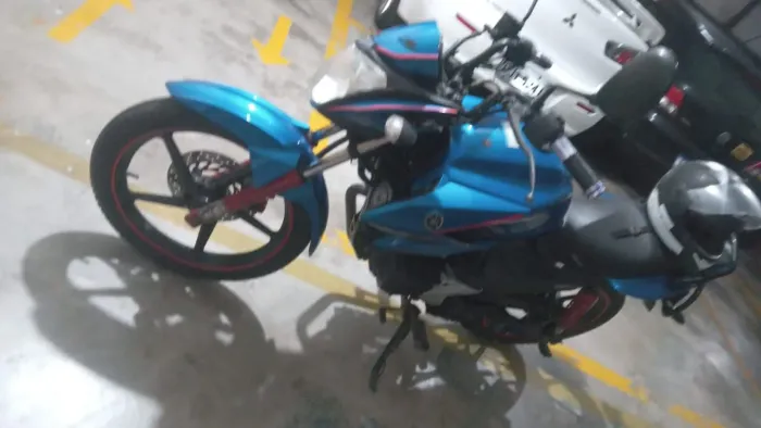 Yamaha Fazer 150 2015 - IPVA 2026 Pago + Pneus Novos