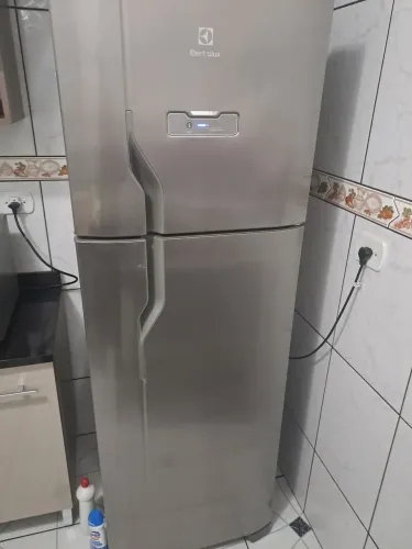 GELADEIRA DE INOX
