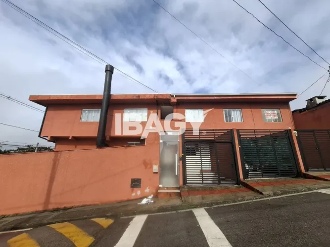 Excelente Apartamento 1 dormitório(s) em Capoeiras - Florianópolis