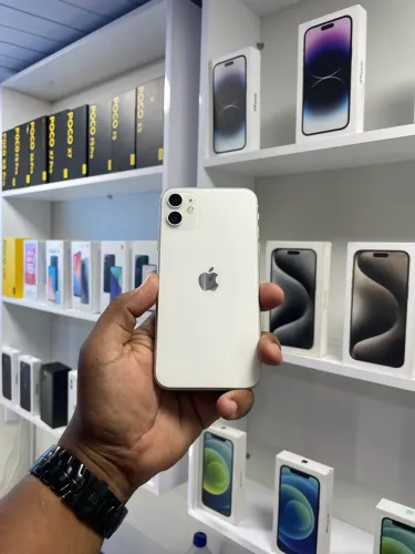 IPHONE 11 Branco