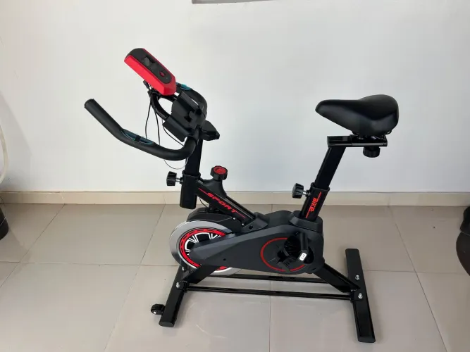 Vende-se bicicleta ergometrica