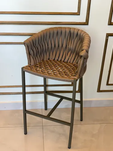 Banqueta Alta de Design - Corda Náutica e Estrutura Metálica (Impecável)