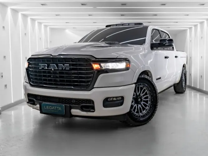 Ram 1500 Laram. Night ED. Bi-TB 3.0 4X4 Aut. 2025