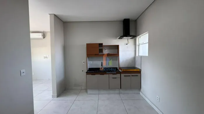 Kitnet com 1 dormitório para alugar, 31 m² por R$ 1.550,00/mês - Conjunto Habitacional Pad