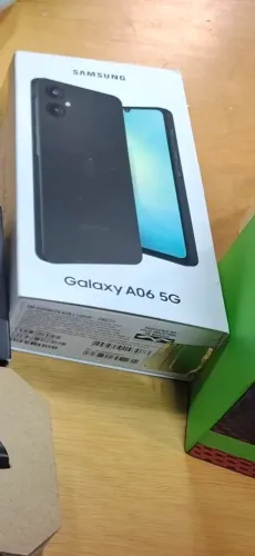  Celular 
