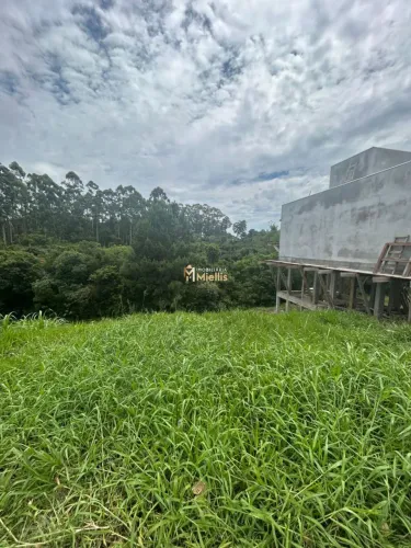 TERRENO À VENDA EM CONDOMÍNIO PLANEJADO VIVARE REF: