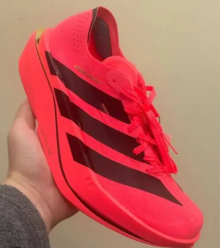 Tênis adizero importado
