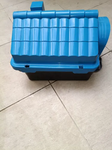 Casinha azul número 2 .coleira retrátil. Comedouro duplo