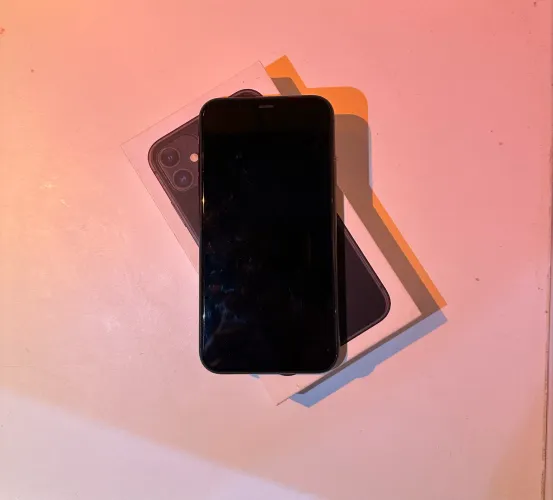 iPhone 11