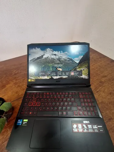 Acer Nitro 5 i7 11ª | GTX 1650 4GB | SSD 512GB | R$ 2.800