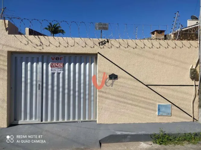 Casa com 3 dormitórios à venda, 110 m² por R$ 440.000,00 - Edson Queiroz - Fortaleza/CE