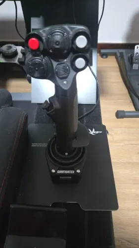 VKB Gunfighter MCG Ultimate - praticamente novo