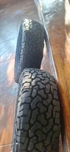 2 Pneus ROAD CRUZA importados modelo 175/80 aro 14