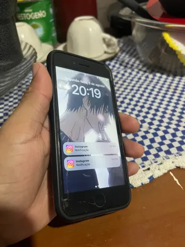 iPhone 8