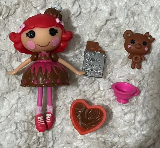 Boneca lalaloopsy com todas as peças originais